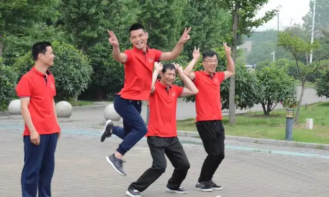 չӖ